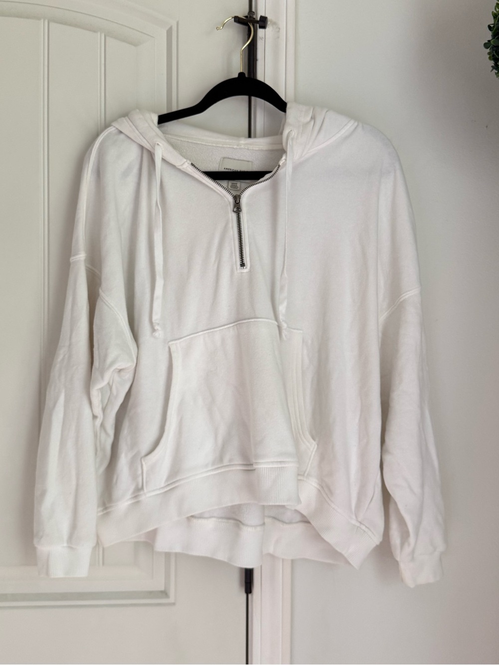 American Eagle Outfitters White Half-Zip Hooded Sweatshirt